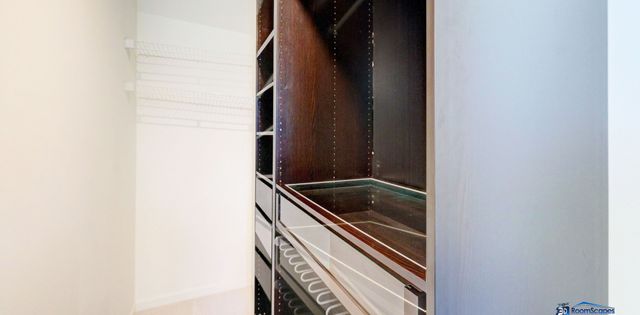 2326 Venture Drive, Schaumburg, IL 60173