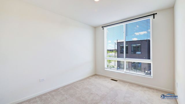 2326 Venture Drive, Schaumburg, IL 60173