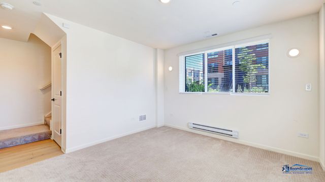 2326 Venture Drive, Schaumburg, IL 60173