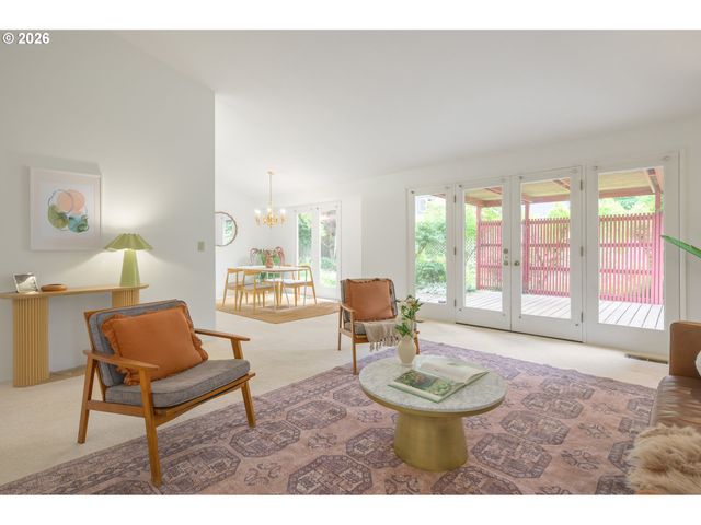 1814 HAPPY Ln, Eugene, OR 97401