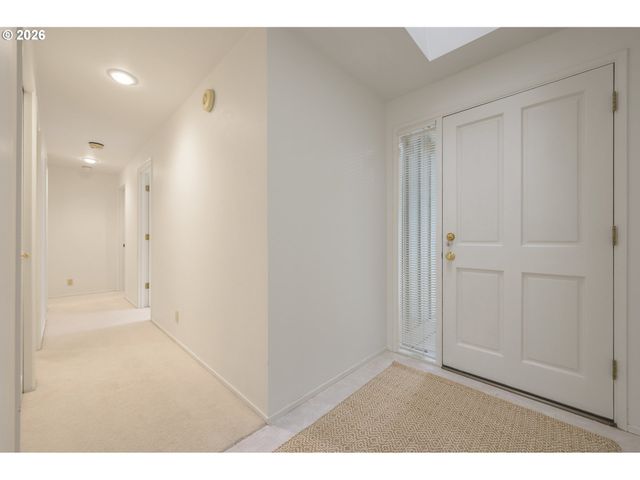 1814 HAPPY Ln, Eugene, OR 97401