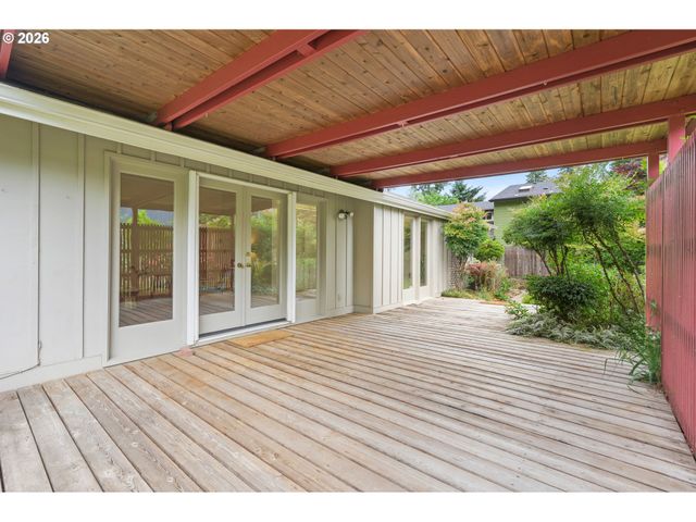 1814 HAPPY Ln, Eugene, OR 97401
