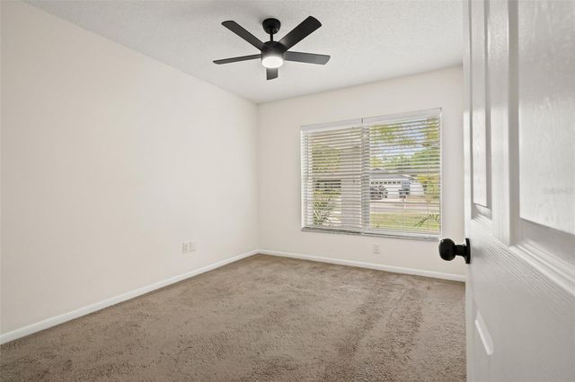 13922 BRIARDALE LANE, Tampa, FL 33618