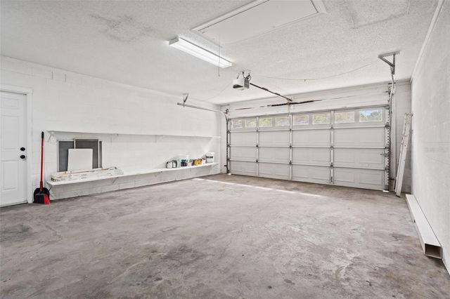 13922 BRIARDALE LANE, Tampa, FL 33618