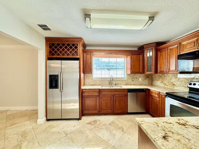 6212 N GRADY AVENUE, Tampa, FL 33614