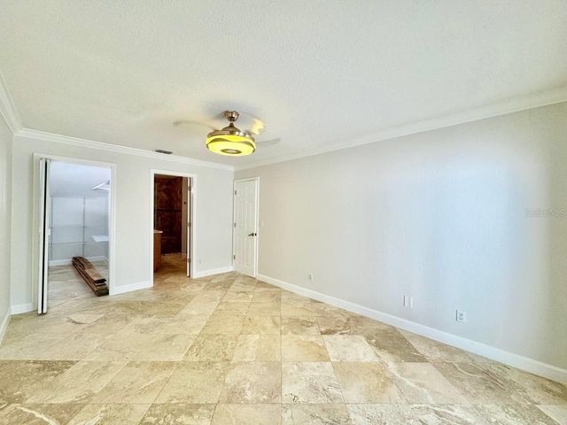 6212 N GRADY AVENUE, Tampa, FL 33614