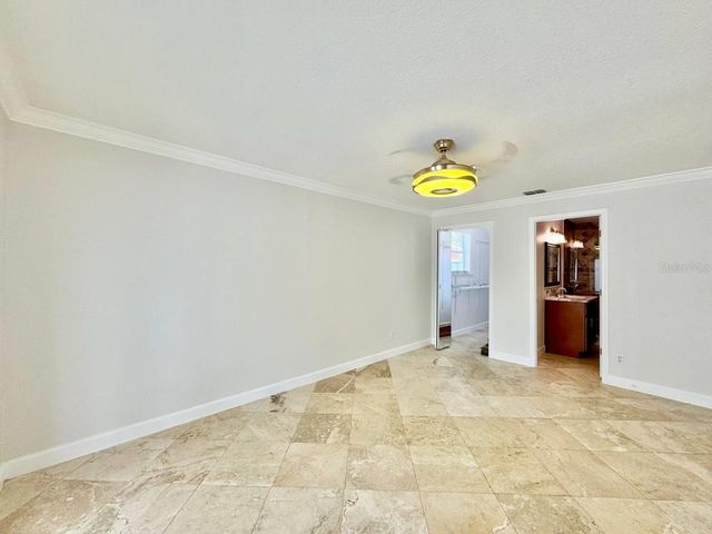 6212 N GRADY AVENUE, Tampa, FL 33614