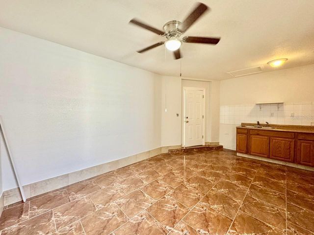 6212 N GRADY AVENUE, Tampa, FL 33614