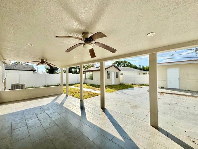 6212 N GRADY AVENUE, Tampa, FL 33614