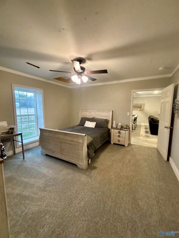 1423 Marguerite Avenue, Gadsden, AL 35903