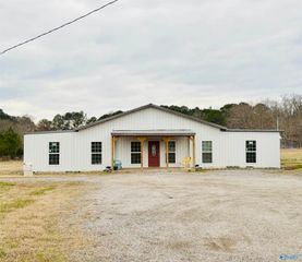 1423 Marguerite Avenue, Gadsden, AL 35903