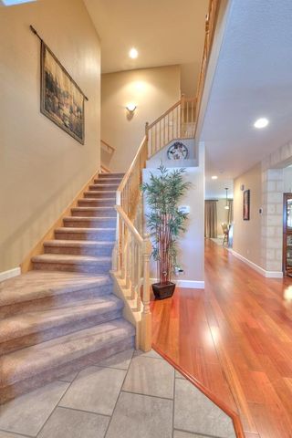 1528 Rose Garden Ct, Modesto, CA 95356