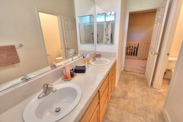 1528 Rose Garden Ct, Modesto, CA 95356