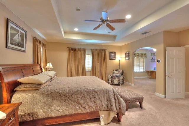 1528 Rose Garden Ct, Modesto, CA 95356