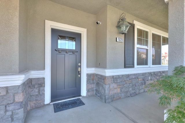 1528 Rose Garden Ct, Modesto, CA 95356