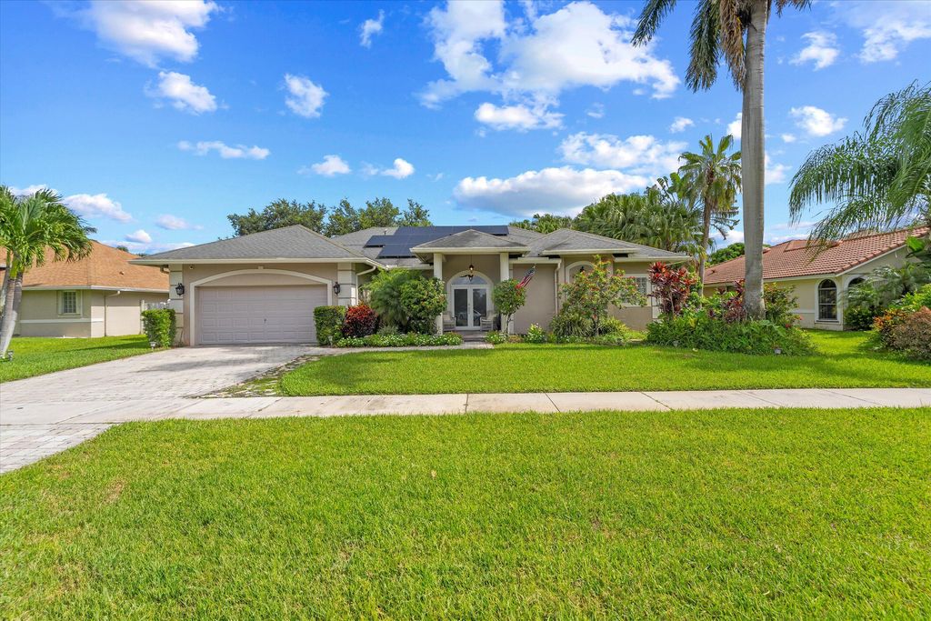 13869 Sheffield Street, Wellington, FL 33414