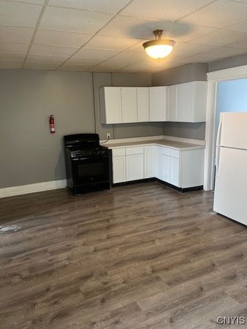 400 2nd Street, Geddes, NY 13209