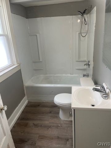 400 2nd Street, Geddes, NY 13209