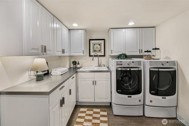 939 13th Avenue E, Seattle, WA 98102