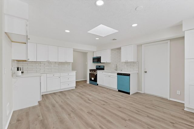4717 Palo Duro Avenue NE, Albuquerque, NM 87110