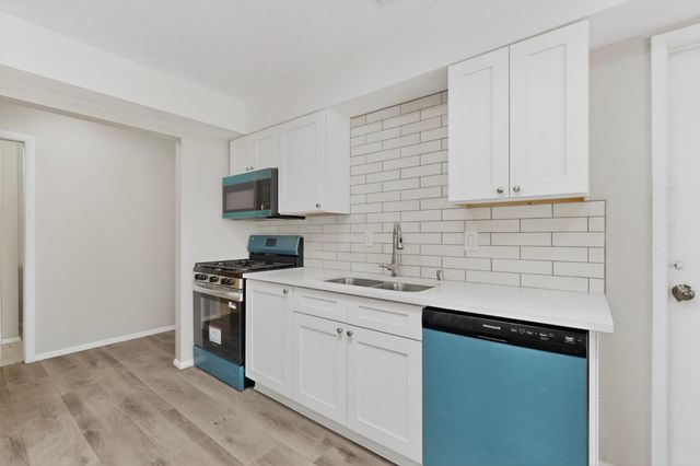 4717 Palo Duro Avenue NE, Albuquerque, NM 87110