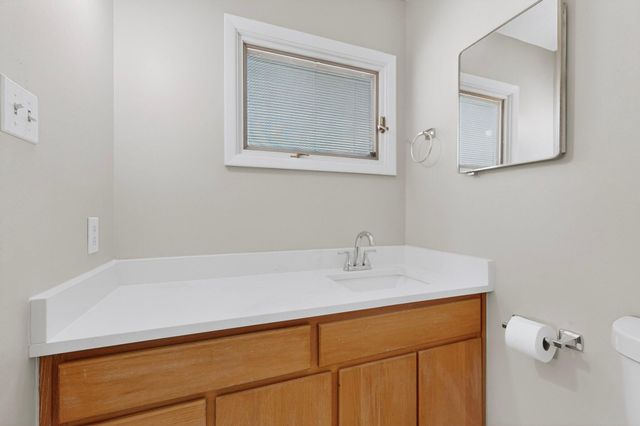 4717 Palo Duro Avenue NE, Albuquerque, NM 87110