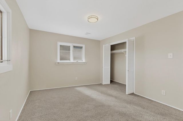 4717 Palo Duro Avenue NE, Albuquerque, NM 87110
