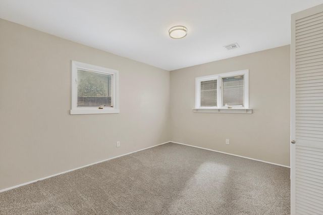 4717 Palo Duro Avenue NE, Albuquerque, NM 87110