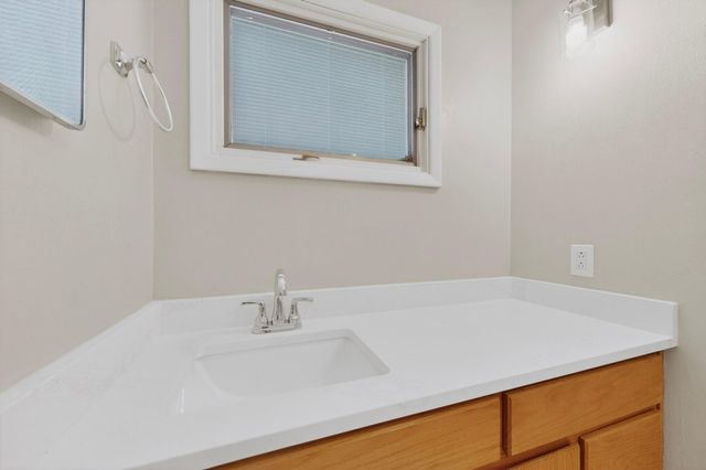 4717 Palo Duro Avenue NE, Albuquerque, NM 87110