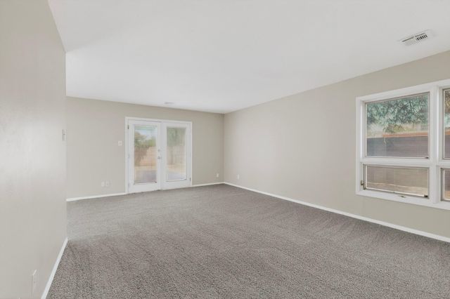 4717 Palo Duro Avenue NE, Albuquerque, NM 87110