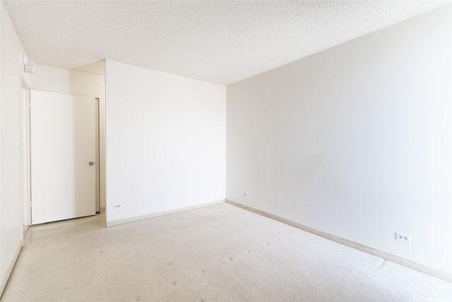 3045 Ala Napuaa Place 709, Honolulu, HI 96818