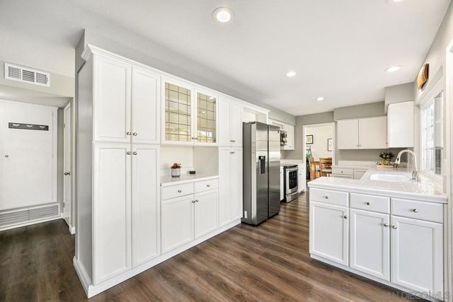 11450 Cabela Pl, San Diego, CA 92127