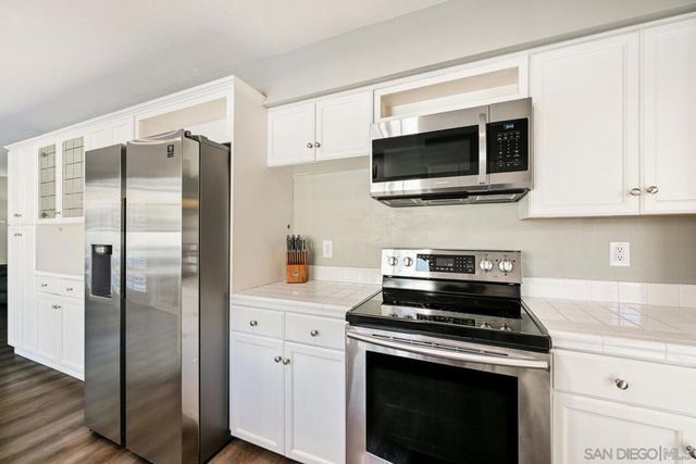 11450 Cabela Pl, San Diego, CA 92127