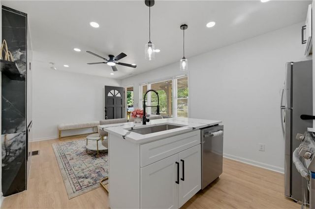 445 Carey Drive SE, Atlanta, GA 30315