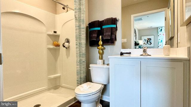 1316 FAIRVIEW LN, Salisbury, MD 21801