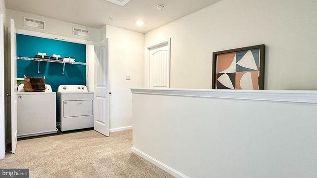 1316 FAIRVIEW LN, Salisbury, MD 21801