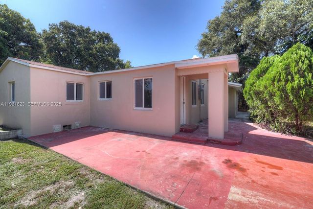 14935 NE 11th Ct 1, Miami, FL 33161