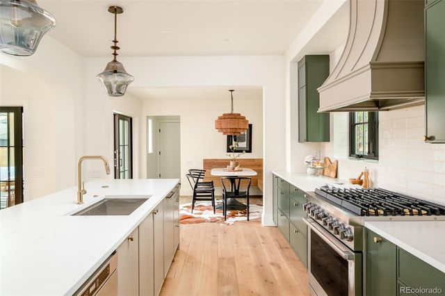 515 Clermont Street, Denver, CO 80220