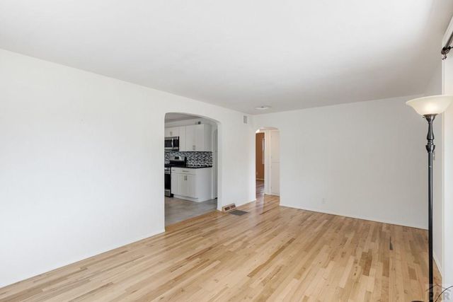 633 S Prairie Ave, Pueblo, CO 81005