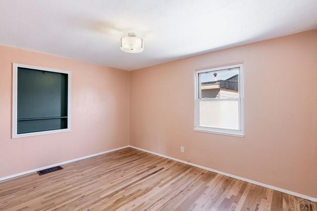 633 S Prairie Ave, Pueblo, CO 81005
