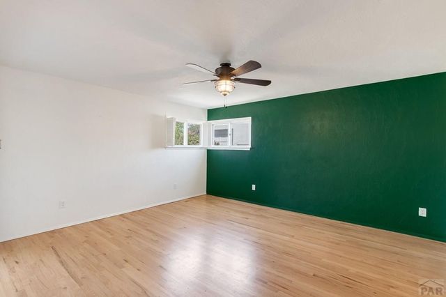 633 S Prairie Ave, Pueblo, CO 81005