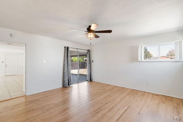 633 S Prairie Ave, Pueblo, CO 81005