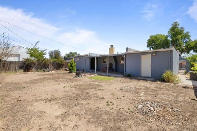633 S Prairie Ave, Pueblo, CO 81005
