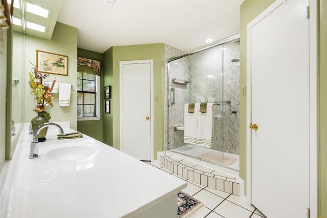 111 Spanish Oak CIR, Georgetown, TX 78628