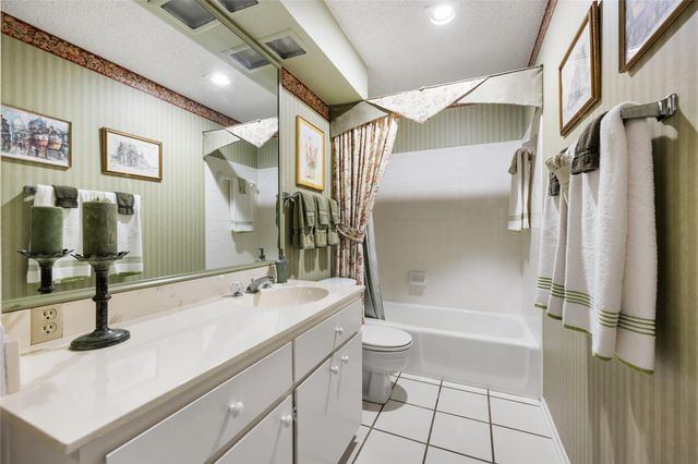 111 Spanish Oak CIR, Georgetown, TX 78628