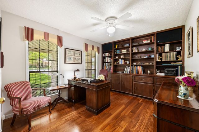 111 Spanish Oak CIR, Georgetown, TX 78628