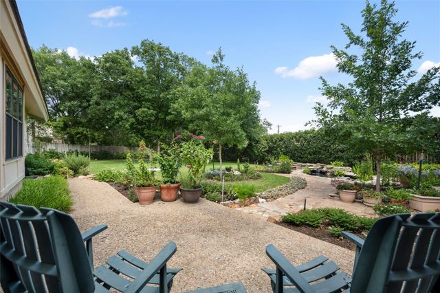 111 Spanish Oak CIR, Georgetown, TX 78628