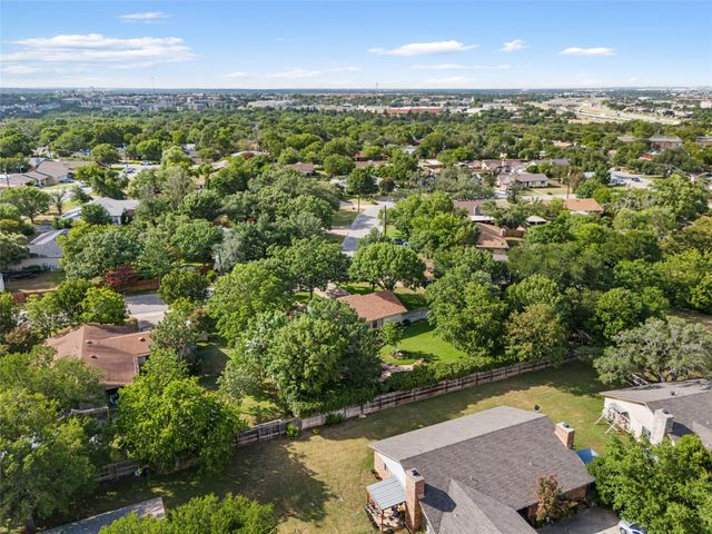 111 Spanish Oak CIR, Georgetown, TX 78628