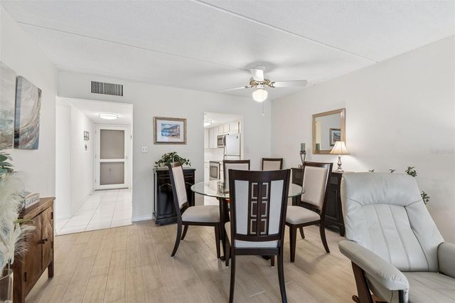 2944 W BAY DRIVE 106, Belleair Bluffs, FL 33770