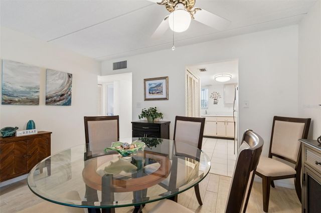 2944 W BAY DRIVE 106, Belleair Bluffs, FL 33770